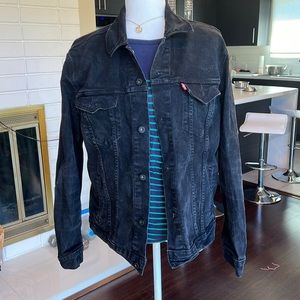 Levi’s Black Denim Jacket l Size L